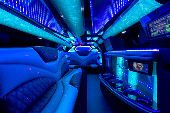 Limousine service in Flint MI